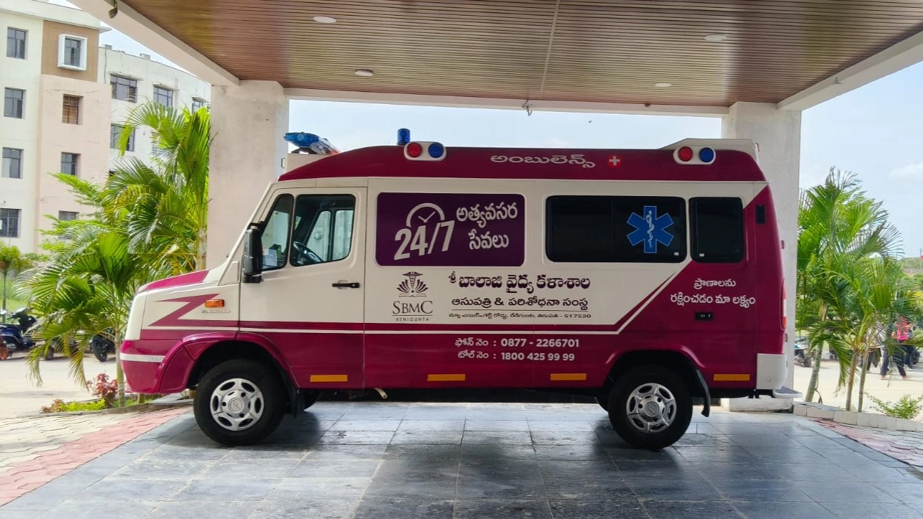 SBMCH 24/7 ambulance